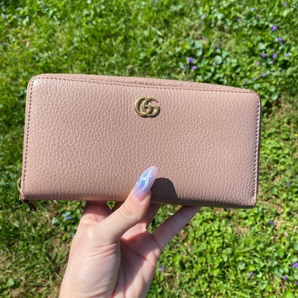 Gucci wallet